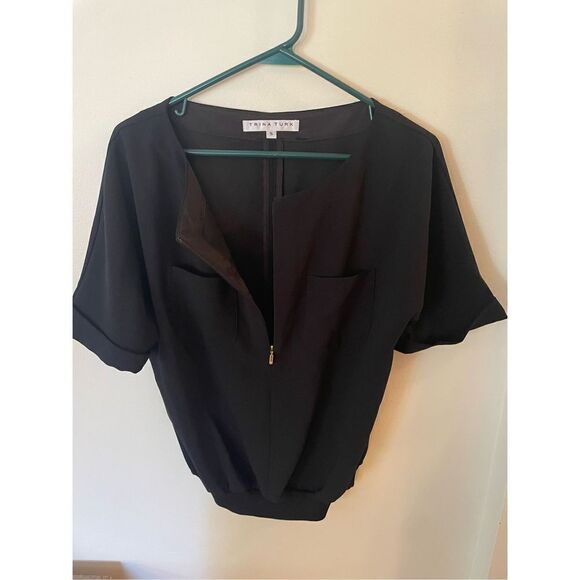 Trina Turk Top (SZ S) - Picture 5 of 5
